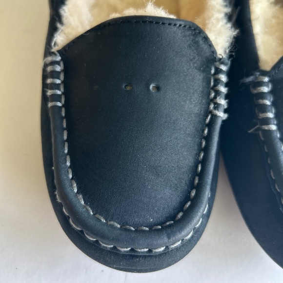 UGG Black Suede Faux Fur Lining Rubber Outsole Driver Moccasin Loafers size 7 - Picture 10 of 12